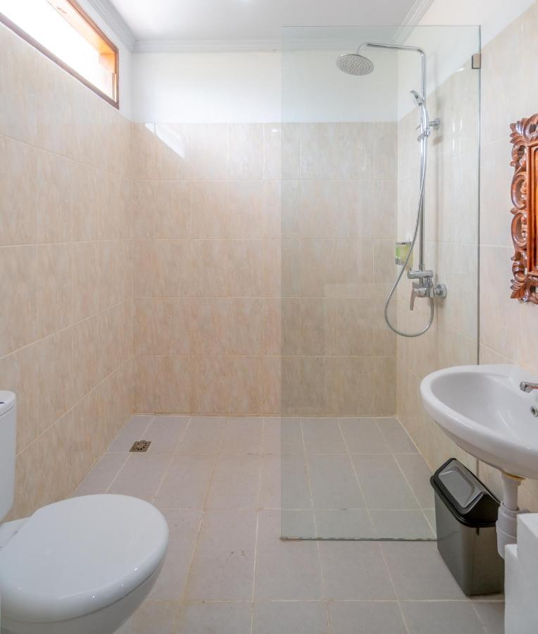 Lo Sari Bungalow Batununggul Bagian luar foto